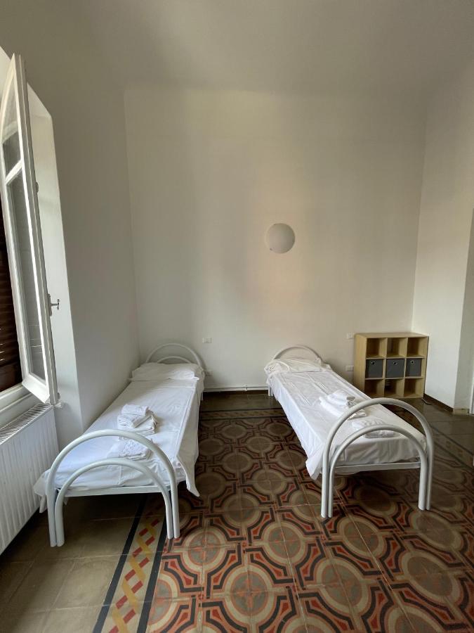 Cavour 414 Hotel La Spezia Esterno foto